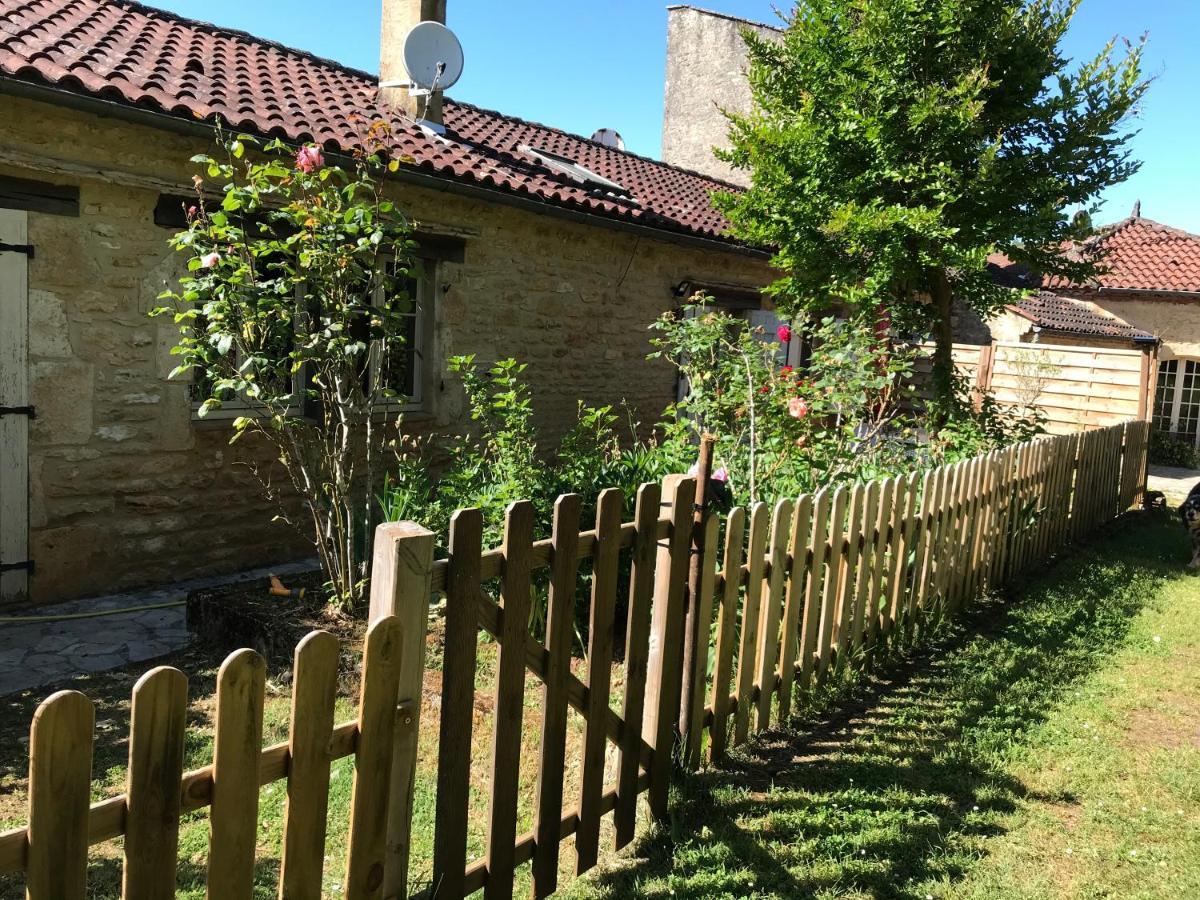 Presbytère de cassagnes Cassagnes  Esterno foto